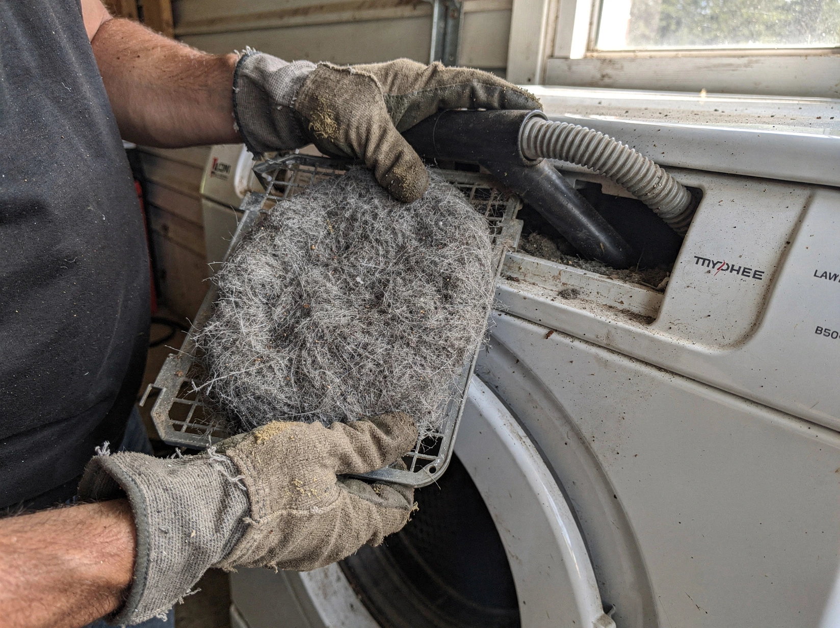 Cleaning Dryer Lint Trap service in Meadowbrook, VA